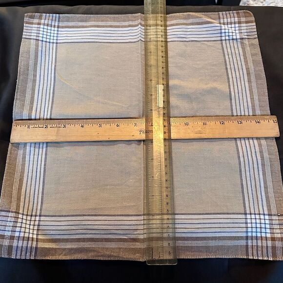 3 Vintage 70s Brown and Beige tone men’s Handkerchiefs - Picture 6 of 6